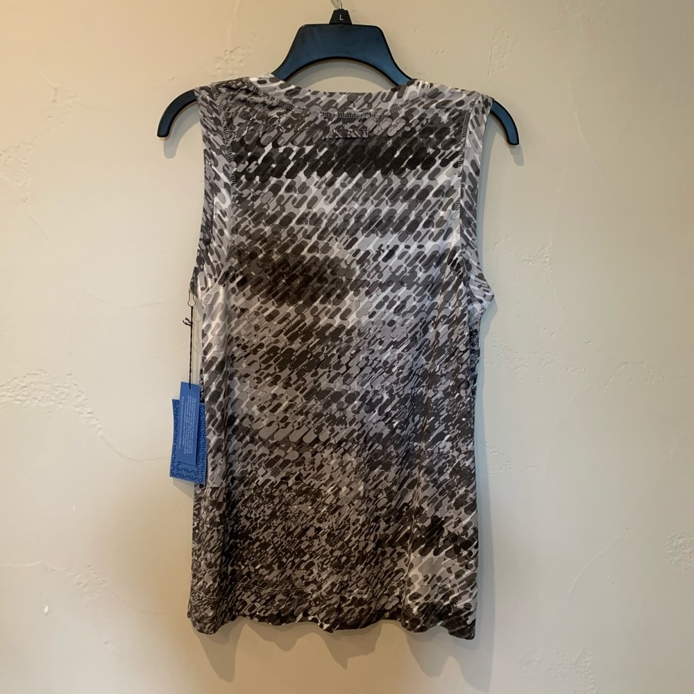 Patterned Tank - Picture 3 of 3